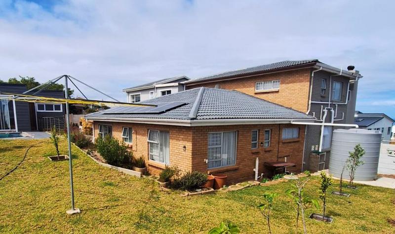 5 Bedroom Property for Sale in Dana Bay Western Cape